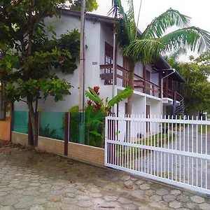 Casa de hóspedes Recanto Da Madre, Guarda do Embaú